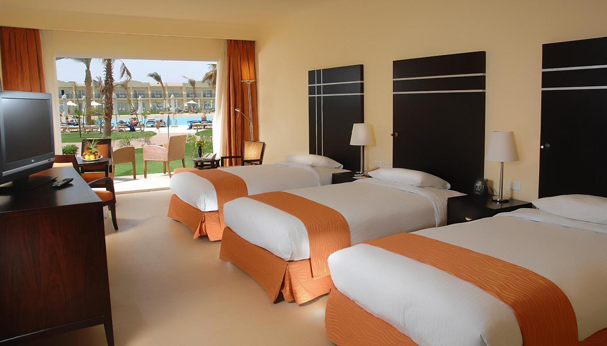 Doubletree By Hilton Sharks Bay Resort Sharm el-Sheikh Exterior foto